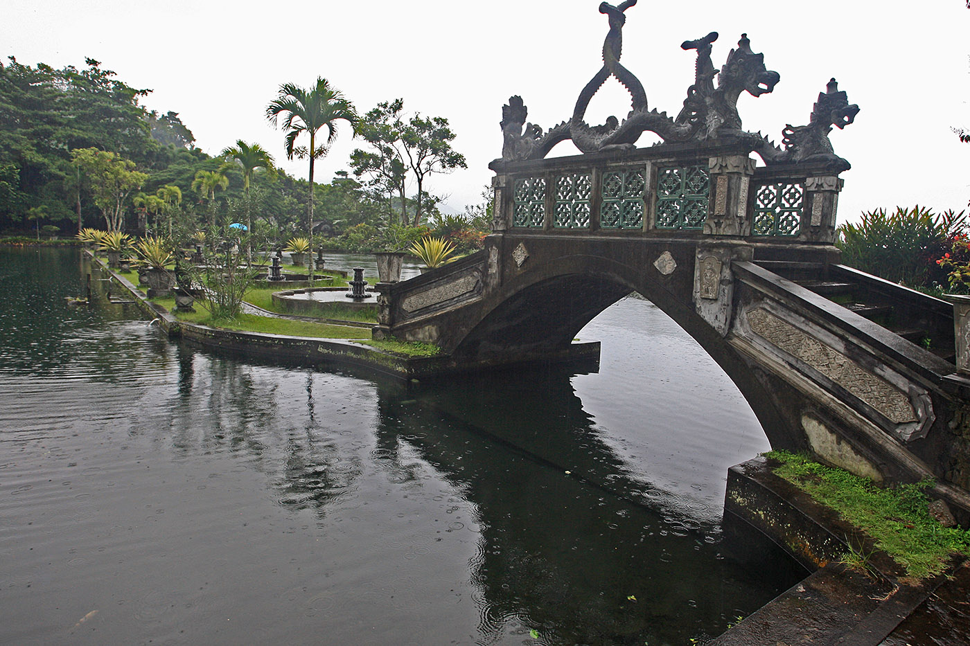 Tirta Gangga Bridge