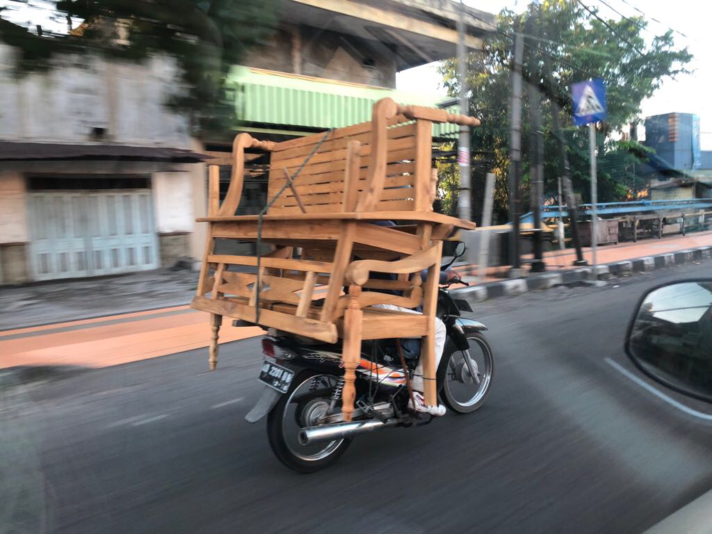 Doprava zboží na Bali