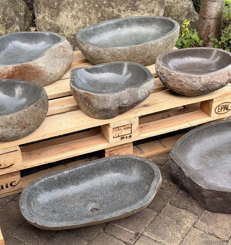 Umyvadla z říčního kamene na Putu.cz