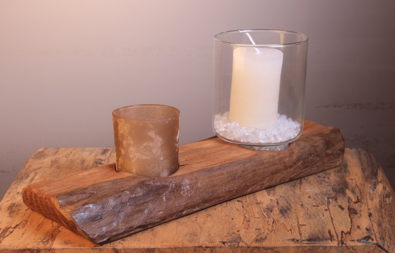 Svícen skleněný, teakové dřevo