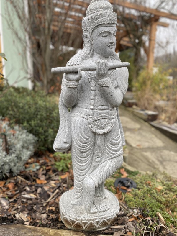 Krišna - socha říční kámen