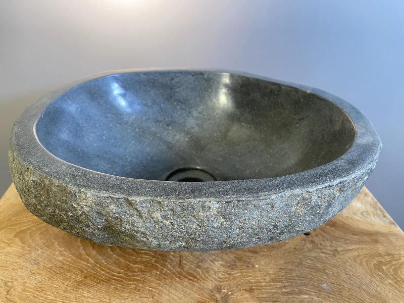 Umyvadlo říční kámen z Bali