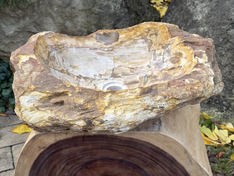 Umyvadlo fosilní 55x40 cm Bali