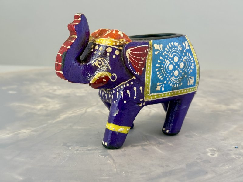 Svícen malovaný slon 13 cm Indie