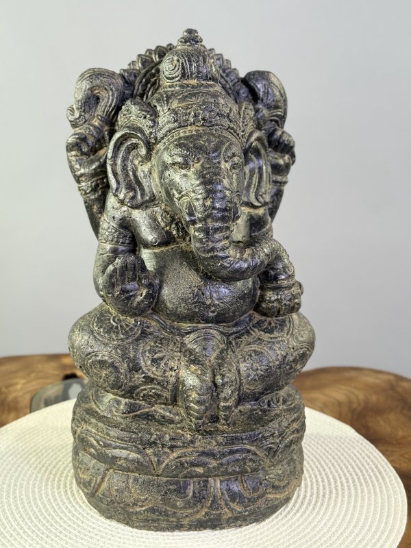 Soška Ganéši – 40 cm, odlévaná dekorace z Jávy