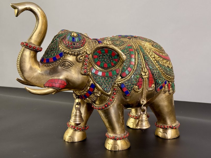 Kovová soška slona se zdobením 37 cm (12 kg) – Radžastán, Indie