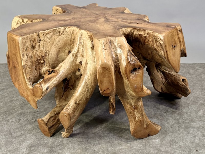 Masivní konferenční stolek z kořenového teaku 80 cm, Jáva